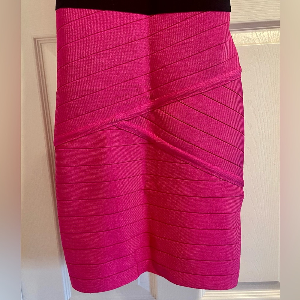 Bebe Strapless Color-Block Bandage Dress - Picture 5 of 7